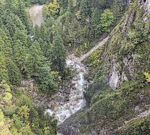 Unterhalb des Schlosses