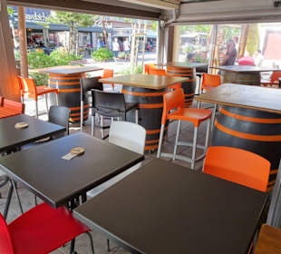 Sitzplätze der Poissonnerie Ty´Breizh