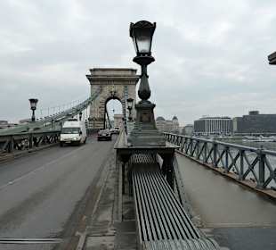 Kettenbrücke