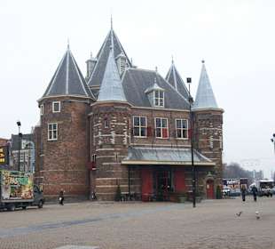 The Weigh House