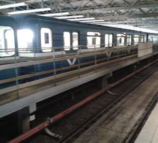Metro St. Petersburg - eine der Endstationen