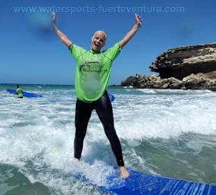 Mit Spass das Wellenreiten erlernen (Watersports)