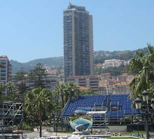 Le tribune piazzate per il GP