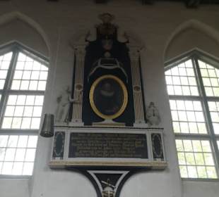 Die Lorenzkirche in Travemünde