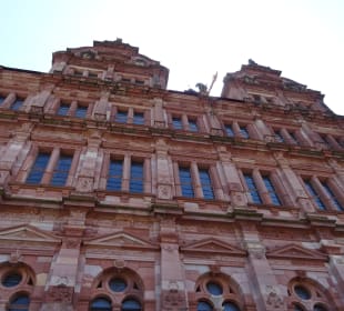 Schloss Ein- und Ausblicke