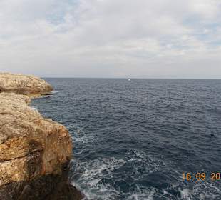 Entlang der Cala Ferrera