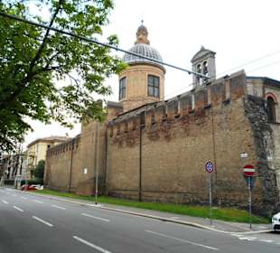 Piazza del Baraccano