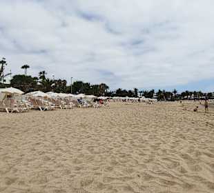 Playa de los Charcos