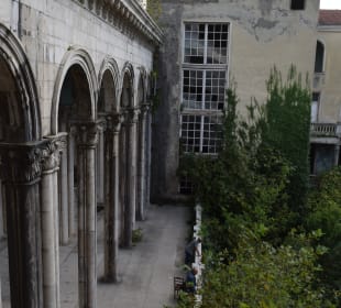 Ruine des Sanatoriums