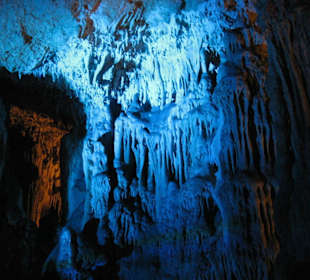 Sentoni Tropfsteinhöhle