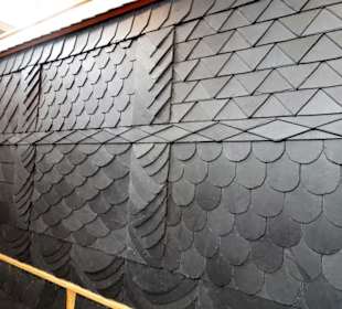 Musterdeckung mit Schiefer