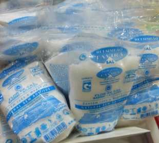 Verkauf Flor de Sal in der Markthalle von Loulé