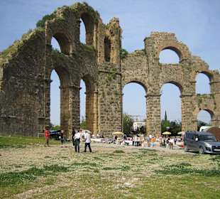 Aquädukt nahe Aspendos