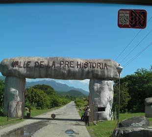 Eingang zum "Dinopark"