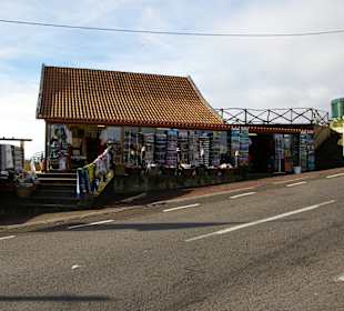 Souvenirladen und Cafe