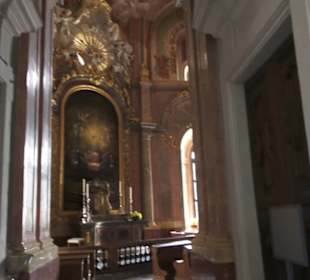 Katholische Hofkirche