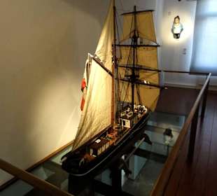 Modellschiffe im Museum