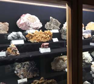 Mineralien- und Mathematikmuseum