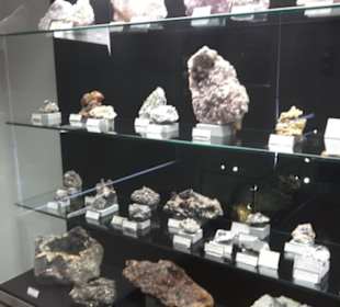 Museum für Mineralien und Mathematik