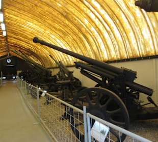 Auf dem Gelände des Militärmuseums Lesany