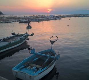 Kleiner Hafen Skala Rachoni