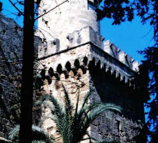 Ein Wehrturm der Festung