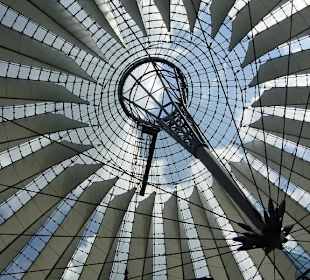 Dach über  Sony-Center