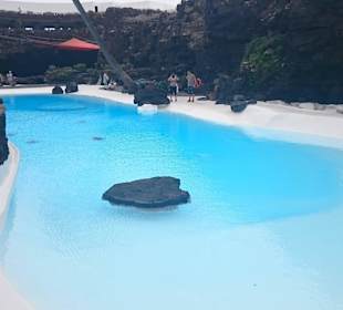 Schade, dass man darin nicht plantschen darf!