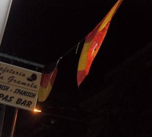 In dieser Bar gibt es die beste Paella in Cala    