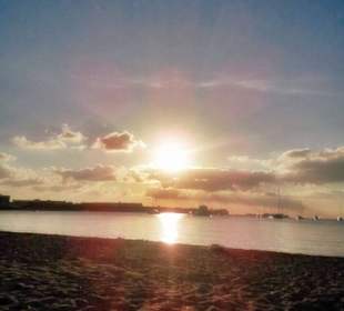 Wunderschöne Sonnenuntergänge