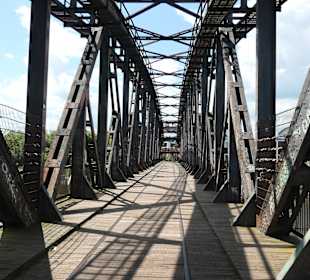 Die Magdeburger Hubbrücke