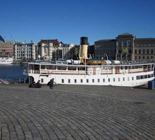 Zu Fuss durch die Stadt