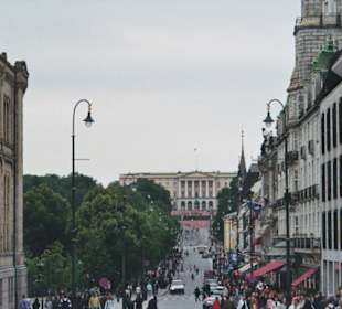 Blick auf das Schloss in Oslo