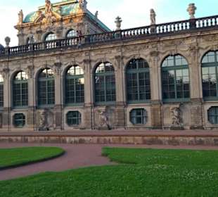 Altstadt Zwinger Sempergalerie