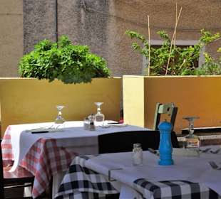 Auf der Terrasse des Ristorante La Taverna