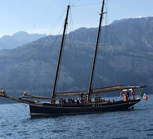 Segelschiff auf dem Gardasee