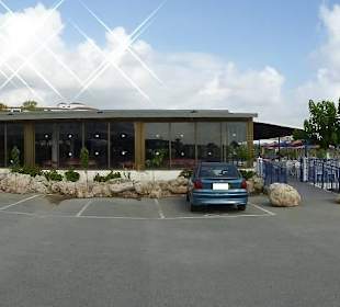 Arapis Coral Bay Restaurant und strand 