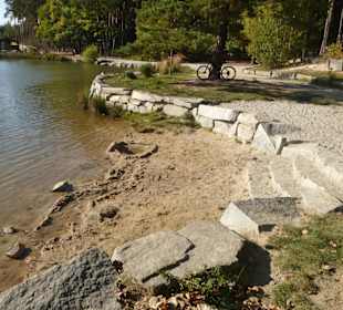 Pláž na Seneckém rybníku