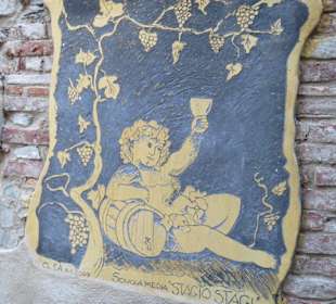 Kunstwerk auf Hauswand