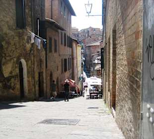 Fußgängerweg zum Piazza del Campo