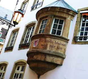 Национальный лозунг