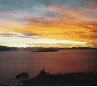 Sonnenaufgang über den Titicaca-See