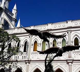 CHIJMES