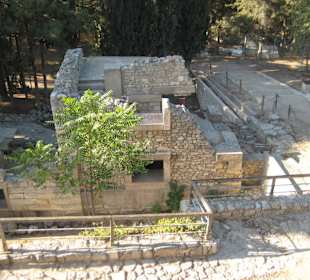 Knossos um 09:00