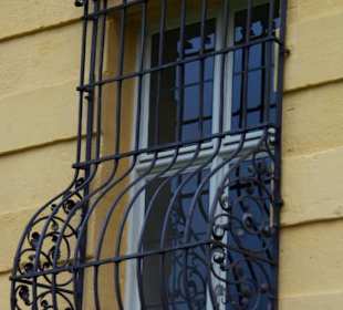 Schmiedeeisen an jeden Fenster