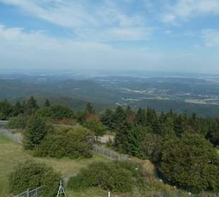 Ausblick vom Aussichtsturm Inselsberg