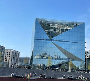 Ausblick vom Schiff auf den Cube