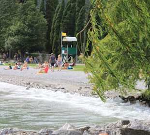 Ab Mittag durch den Wind viele Wellen
