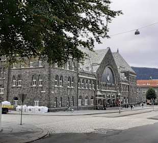 Bahnhof Bergen