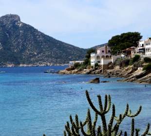 Blick auf Sant Elm und sa Dragonera